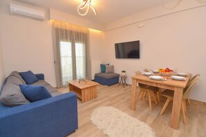 Living area - Apartment  "2 min From BEACH" (Rethymno)