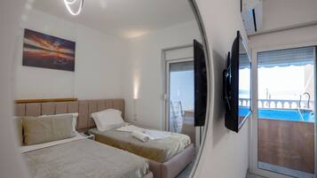 Three Bedroom Apartment with Balcony