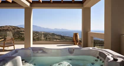 Elpida Luxury Villa, with Infinity Pool & Jacuzzi