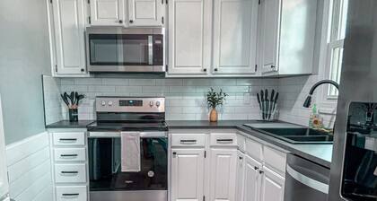 Fire Pit - Single Level Home - Pet Friendly