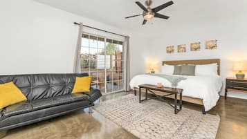 Desk, travel crib, free WiFi, bed sheets