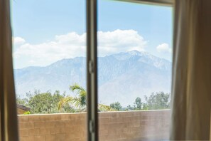 Interior - Grand Mountain Villa • Pool • Spa • Patio • View (Desert Hot Springs)
