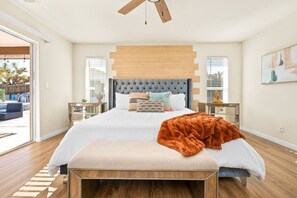 4 bedrooms, desk, iron/ironing board, travel cot