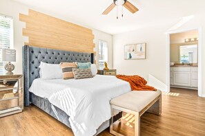 3 bedrooms, desk, iron/ironing board, travel cot - Serenity Villa • Joshua Tree • Pool • Spa • Views (Yucca Valley)