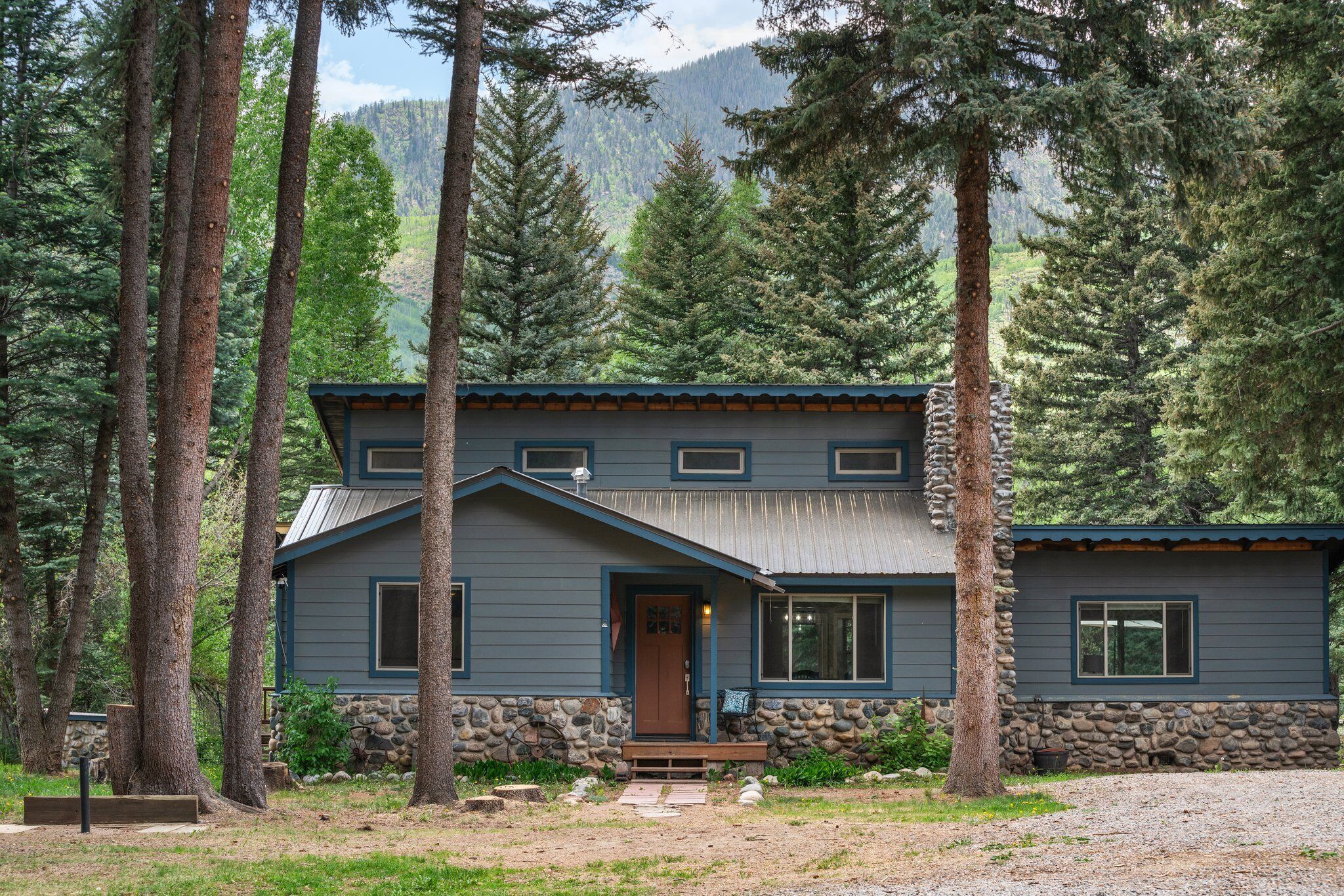 New Listing!  Water Views, Pet Friendly, Wood Burning Stove