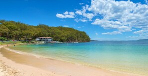 Beach - Bay Serene - Water views, walk to beach, spacious family home (Nelson Bay)