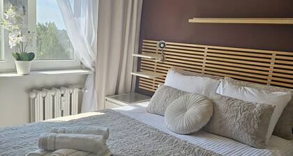 Lovely Apartment in Zyrardow, 10 min to Suntago Free Parking