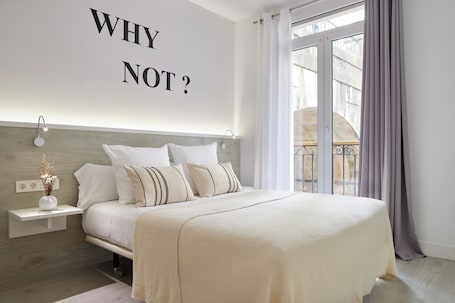 City Double Room | 1 bedroom, free WiFi, bed sheets