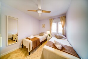 3 bedrooms, iron/ironing board, bed sheets - Apartamento muy Coqueto a 5 Min, Pabellon Principe Felipe (Zaragoza)