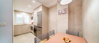 Apartamento muy Coqueto a 5 Min, Pabellon Principe Felipe