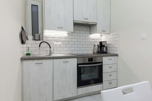 Apartment | Private kitchen - Charming 1 Bd Apt near ASOE in Athens (Athens)