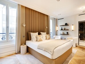 2 chambres, lit parapluie, Wi-Fi, draps fournis
