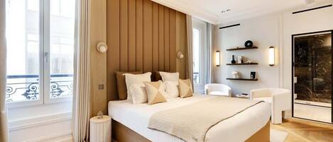 2 bedrooms, iron/ironing board, travel cot, WiFi