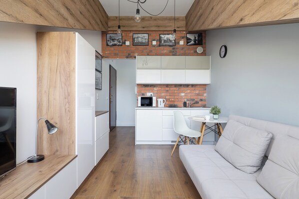 Studio, Kitchen | Living room - Cosy Arianska Studio by Renters (Kraków)