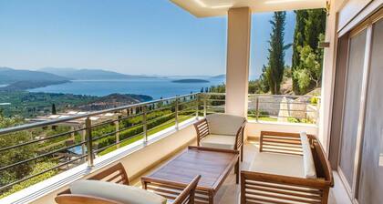 Villa With Panoramic Views of the sea Near Nafplio