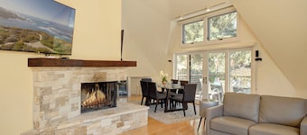 3940 Oasis in Carmel Valley - Pool, Expansive Views