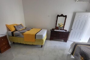 4 Schlafzimmer, kostenloses WLAN, Bettwäsche