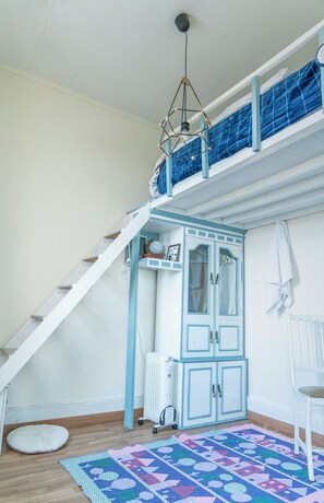 6 soverom, wi-fi og sengetøy