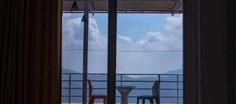 Hotel Asraya