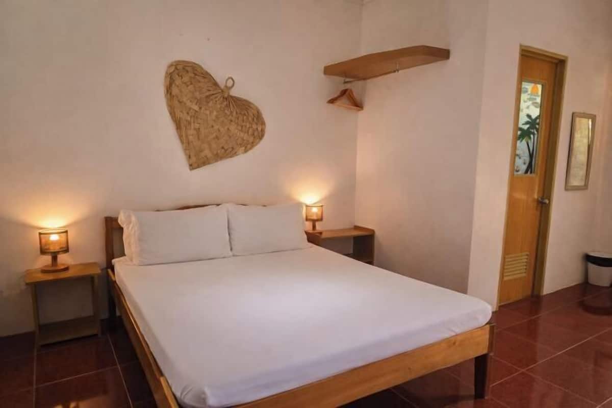 Wi-Fi de cortesia, roupa de cama