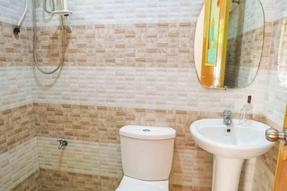 Bathroom | Shower, toilet paper