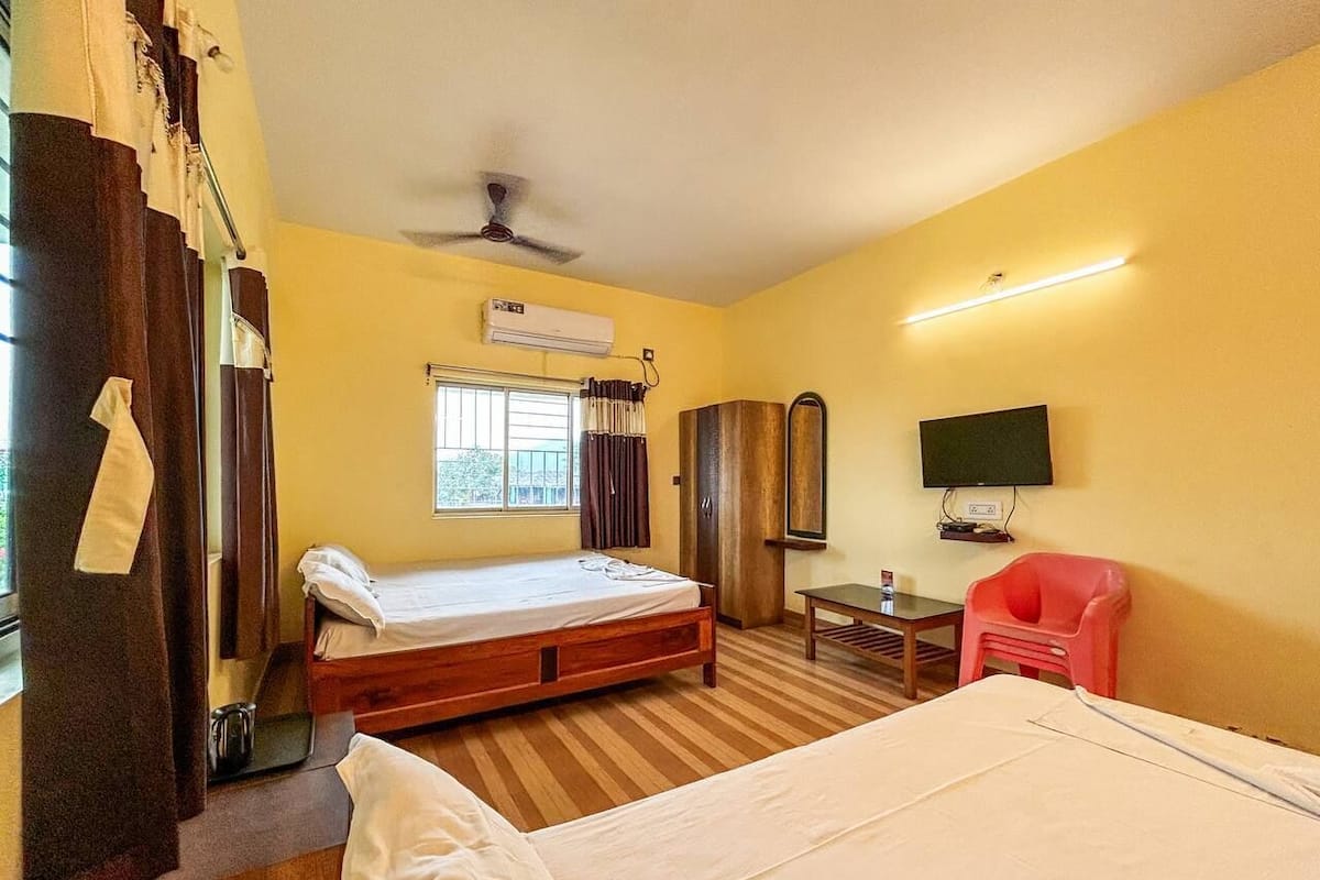 Family Room | 1 bedroom, free WiFi