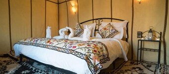 Luxury Merzouga Sahara Camp