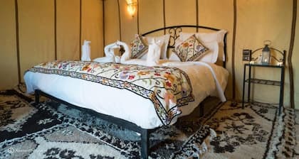 Luxury Merzouga Sahara Camp