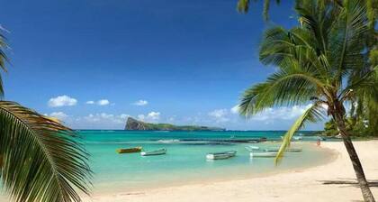 Xanadu Beach Villa 1 Min Walk To The Beach