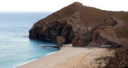 Amplio Piso a 150m. de la Playa. Ideal Para Familias