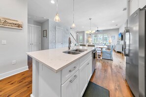 บ้านพัก, หลายเตียง (Sandy Dunes Beach Cottage) | ภายใน