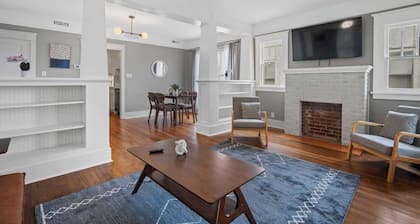 Luxurious 2-Bedroom Retreat in Little Rock