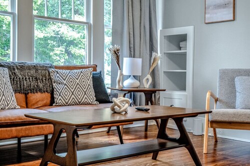 Luxury 1bd Hillcrest Retreat!