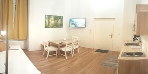 2 Schlafzimmer, Bügeleisen/Bügelbrett, WLAN