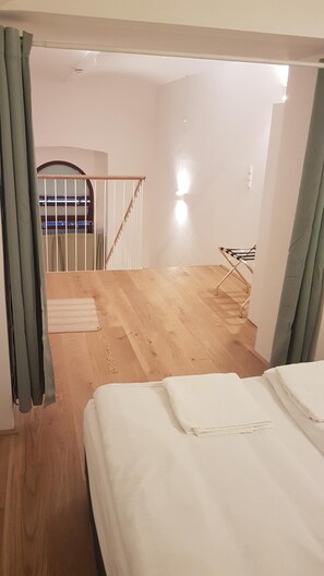 1 bedroom - Central Loft Apartment A17 inside inner ring (Vienna)