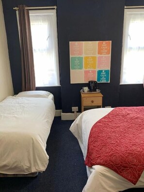 Comfort Double Room | Free WiFi - Beacharbour Hotel  (Great Yarmouth)