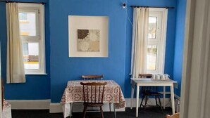 Unclassified image, 3 of 9, button - Beacharbour Hotel  (Great Yarmouth)