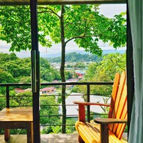 1 habitación, cubrecamas, cunas y wifi gratis 