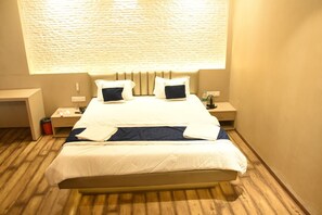 Free WiFi, bed sheets - BTP Inn Nagpur (Nagpur)