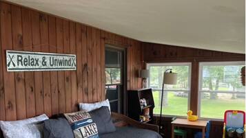 3 bedrooms, in-room safe, travel crib, WiFi