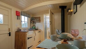 Uklassifisert bilde, 2 av 38, knapp