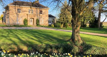 Shepherdshut-cotswolds-petfriendly-woodburner