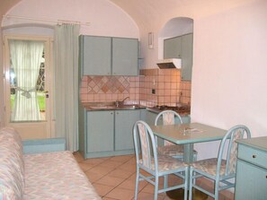Dining - Residence Miramare Two-room Apartment 3 Pax (Imperia)