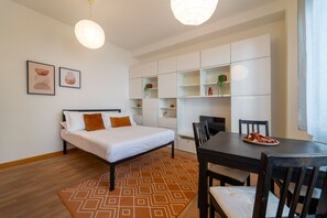 Basic Apartment | Living area - San Giovanni Orange Studio (Como)