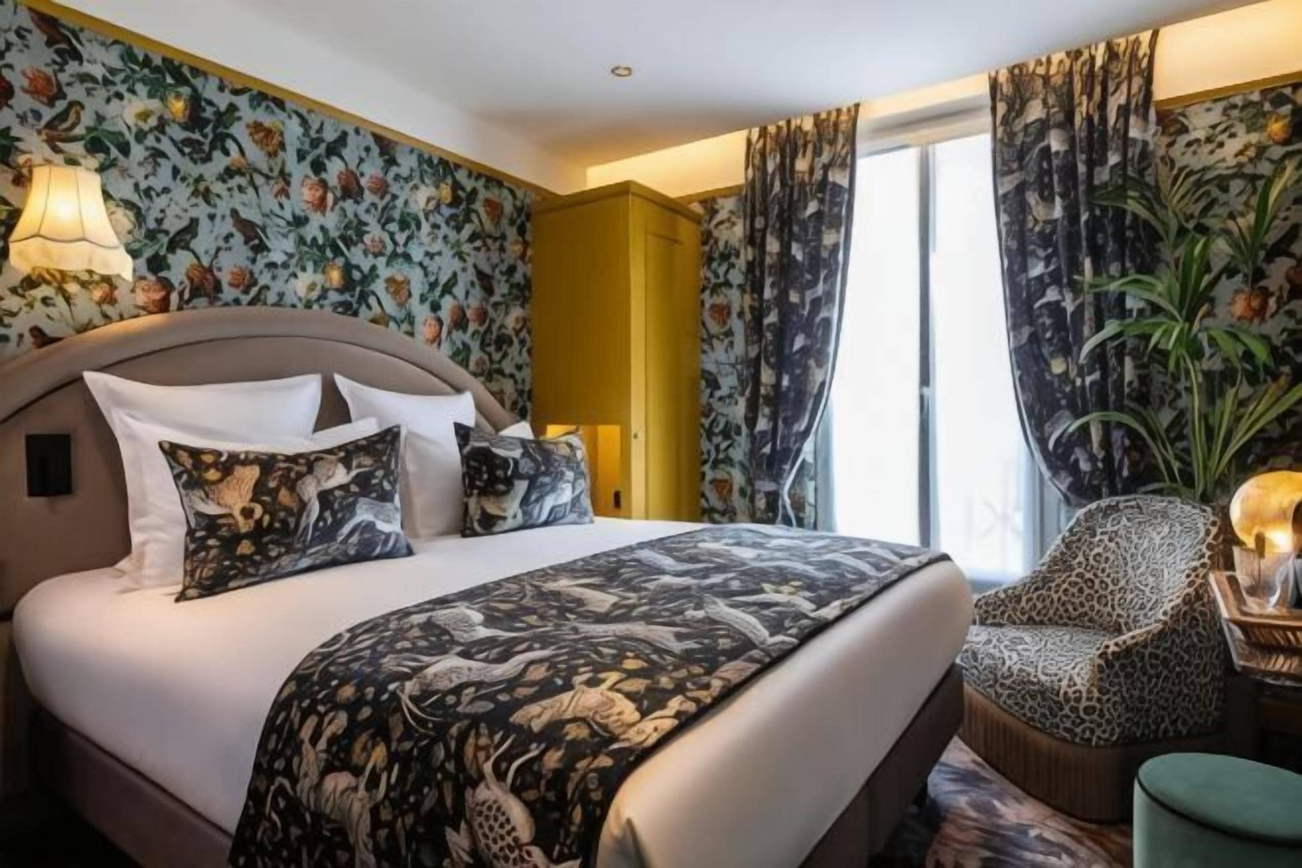 In-room safe, desk, laptop workspace, blackout drapes