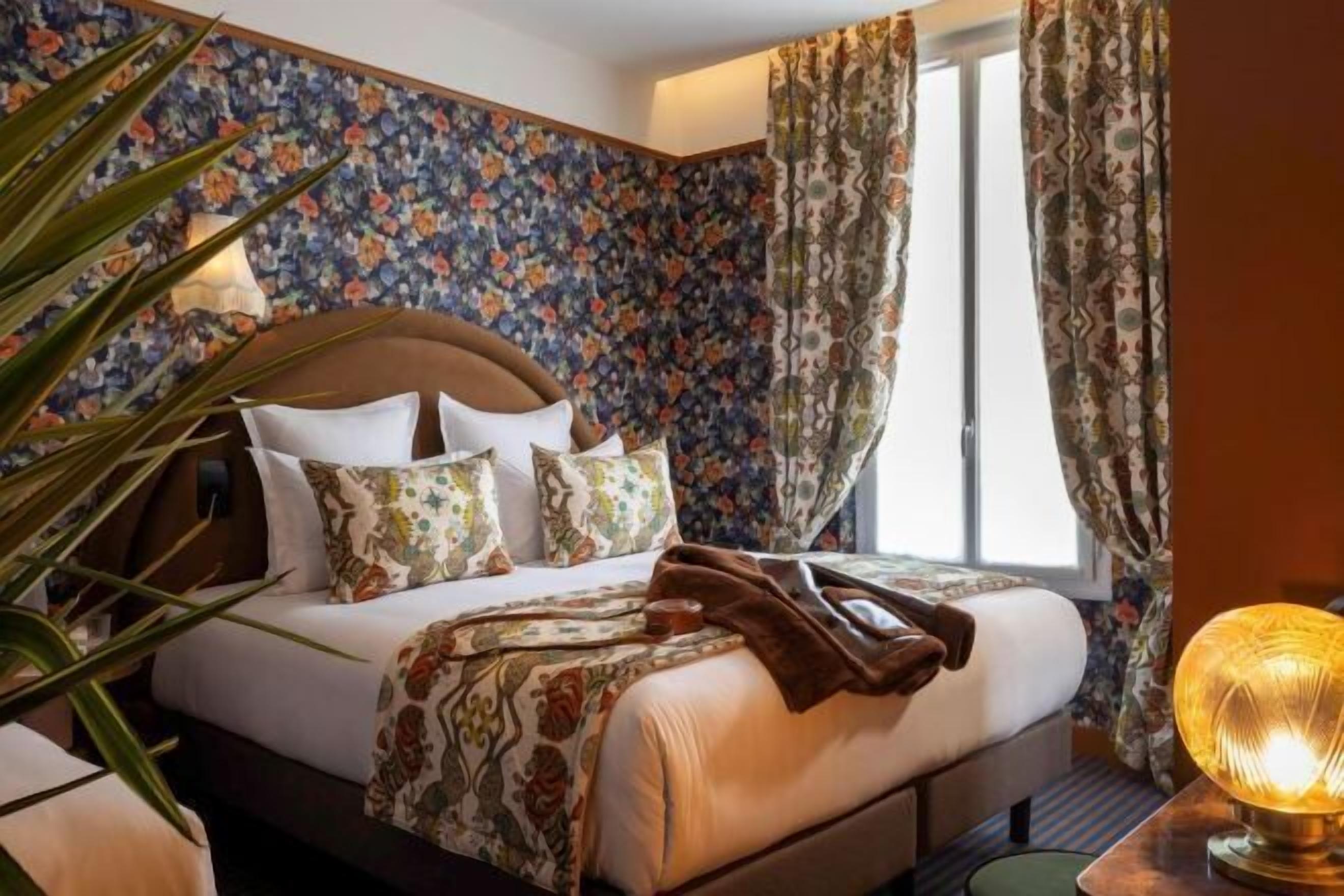 In-room safe, desk, laptop workspace, blackout drapes