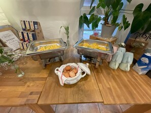 Desayuno completo incluido todos los días 