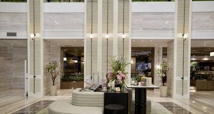 Peninsula International Hotel