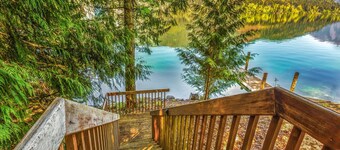 Yellow Tail Cabin in Hoodsport