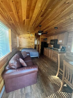 2 quartos, Wi-Fi de cortesia, roupa de cama